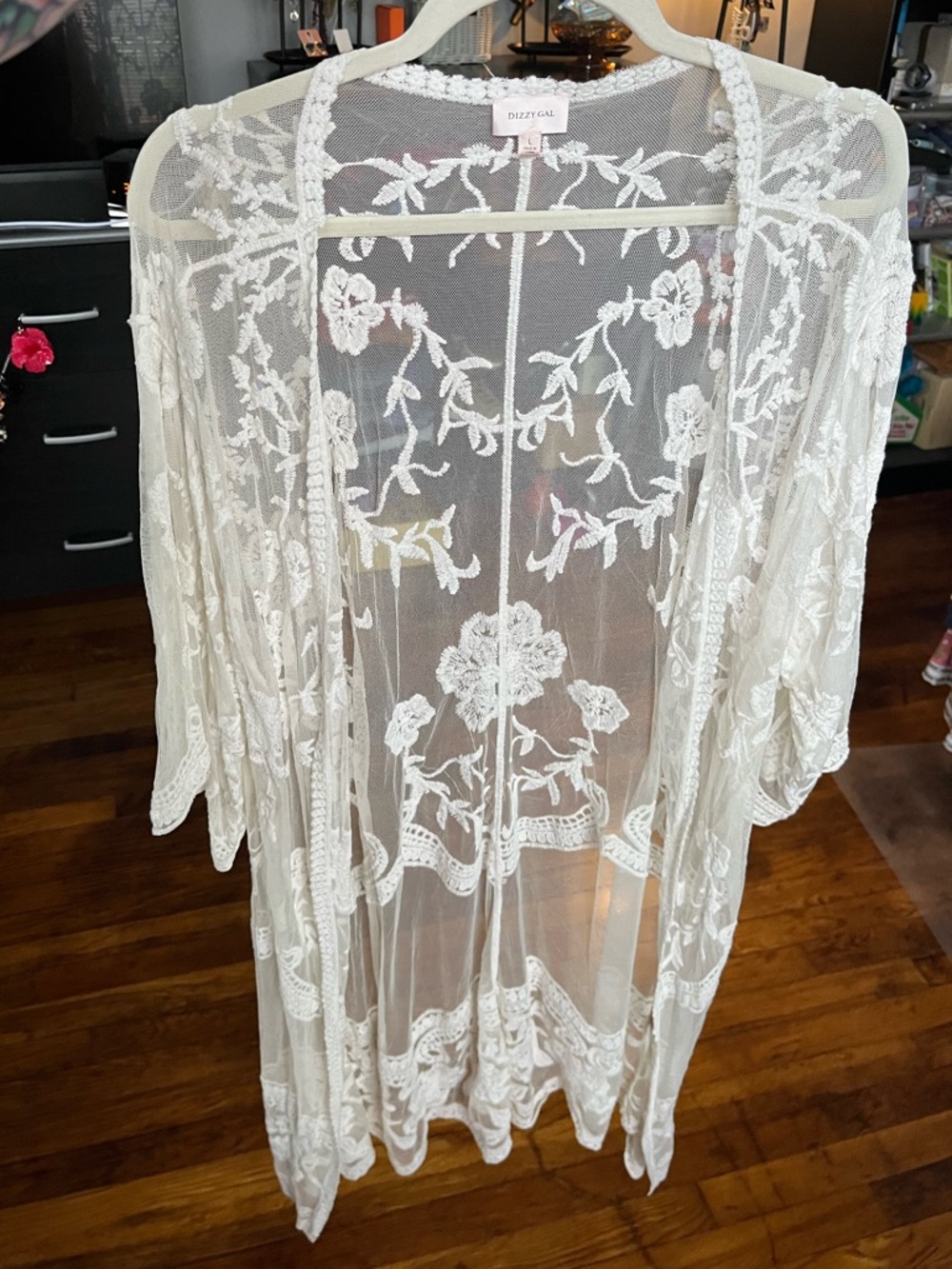 Dizzy Gal Cream Lace Sheer Embroidered Kimono